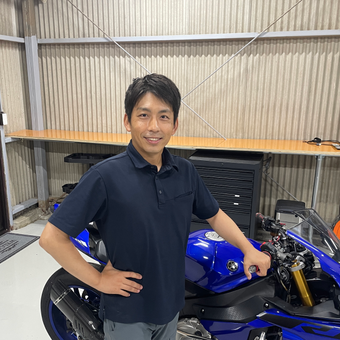Etsugo Yanagida, founder of eFactory, in the workshop